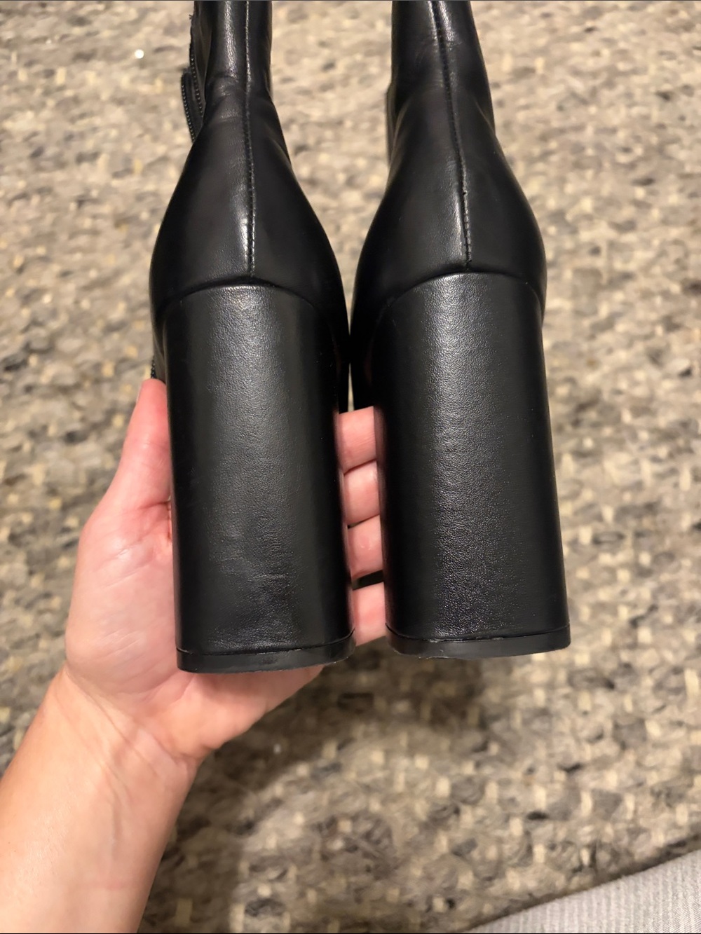 Steve Madden Classic Black Leather Pointed-Toe Ankle Boots - Picture 2 of 6